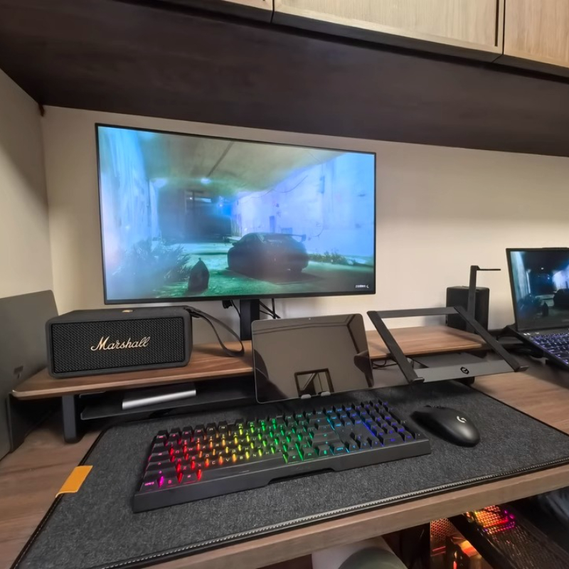 Desk Setup With Laptop And Monitor - Модульная подставка для монитора, эргономичный настольный
