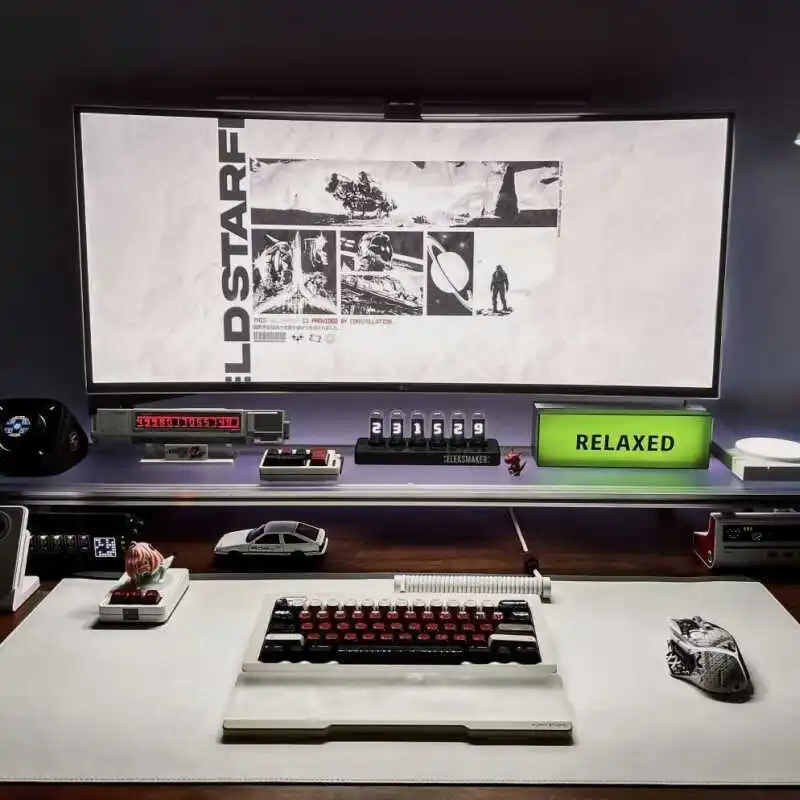 Алюминиевая подставка для мони – обзор и цена Desk Setup With Laptop And Monitor