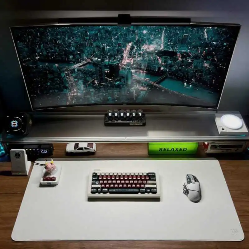 Алюминиевая подставка для мони – обзор и цена Desk Setup With Laptop And Monitor